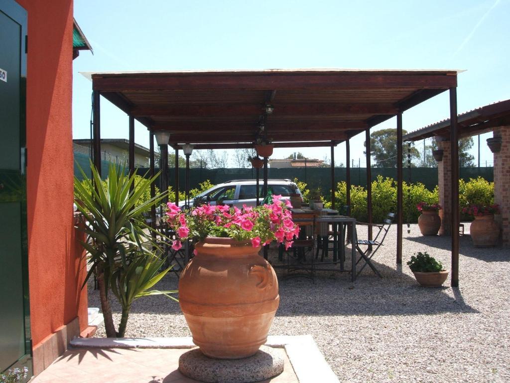 La Locanda Country House Borgo Montenero ภายนอก รูปภาพ