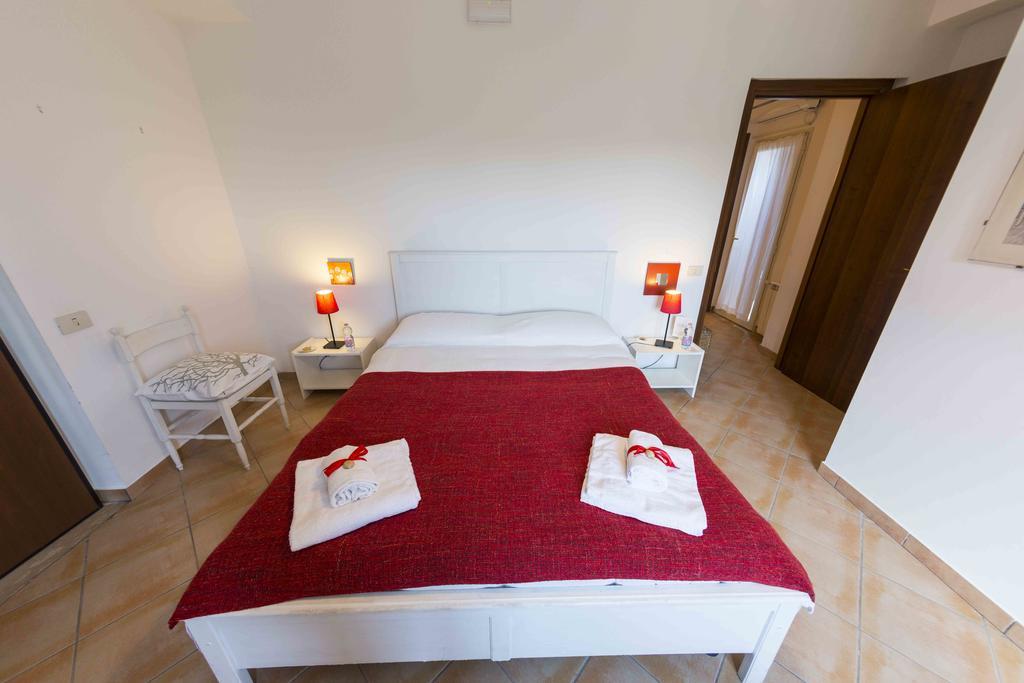La Locanda Country House Borgo Montenero ภายนอก รูปภาพ
